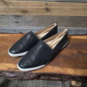 Frye Black Loafers Sleek Slip-Ons